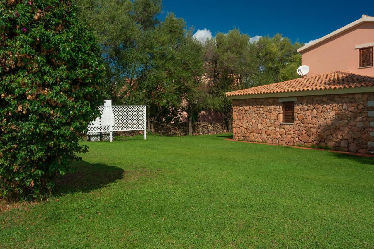 Residenze Gallura Сан-Теодоро Экстерьер фото